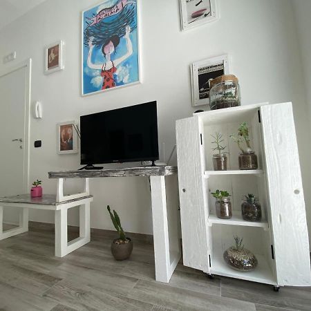 La Casa Di Nina Bed & Breakfast Lecce Exterior photo