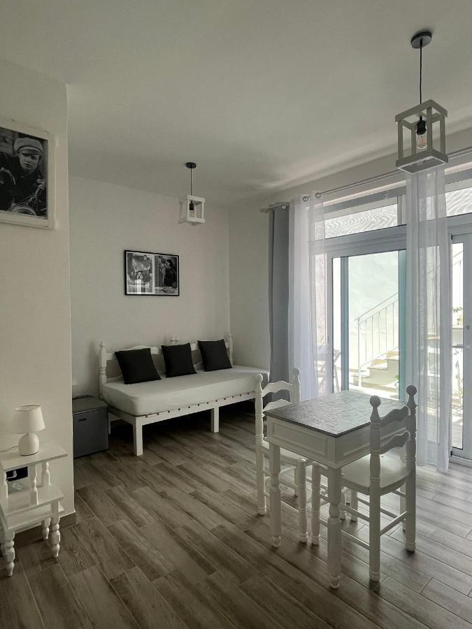 La Casa Di Nina Bed & Breakfast Lecce Exterior photo